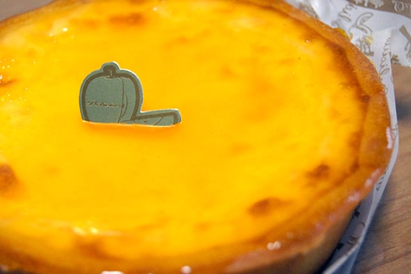 究極のチーズケーキ 大阪箕面のデリチュース ビリオンログ Billion Log