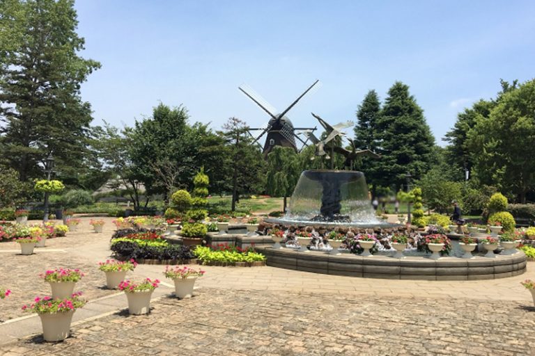 アンデルセン 公園 自転車