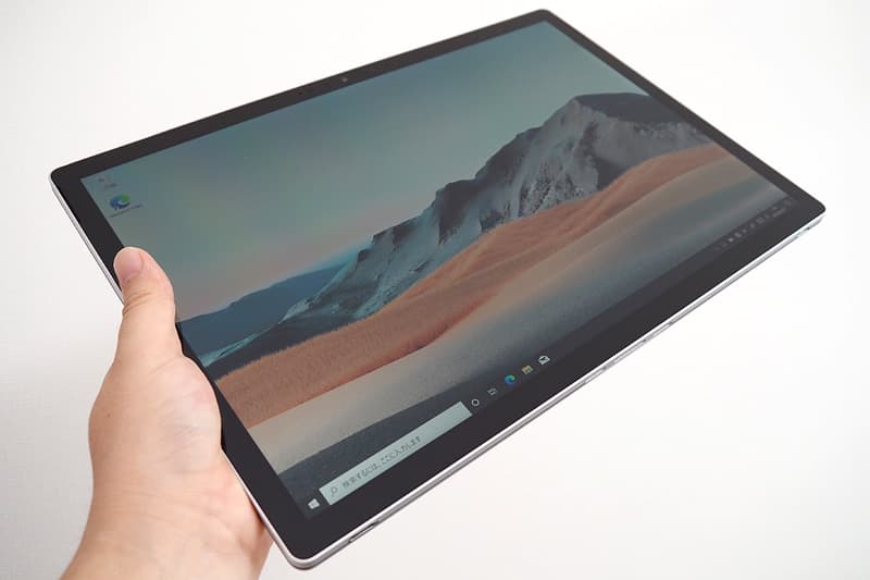 「Surface Go 2」と「Surface Book 3」の違いを比較｜買うならどっちがおすすめ？ | ビリオンログ billion-log