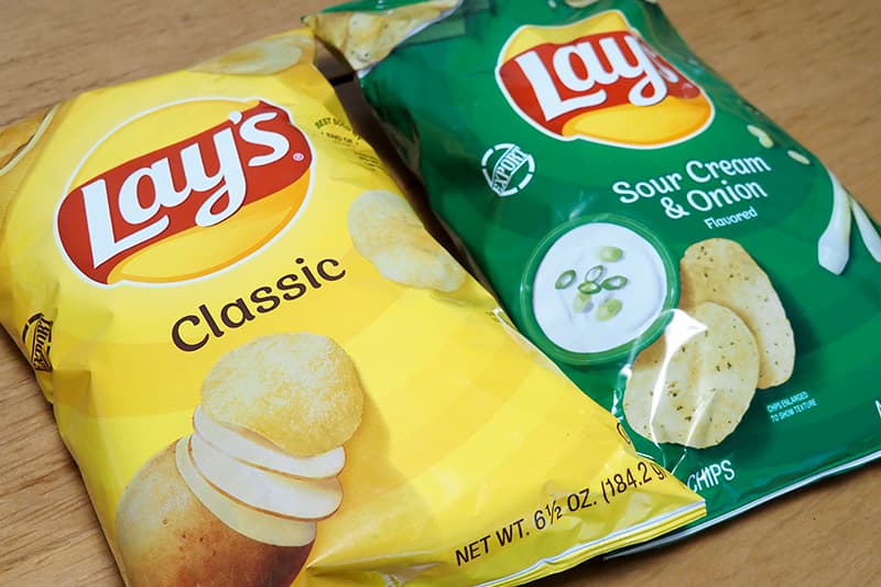 レイズポテトチップス クラシックフレーバー 8オンスバッグ パッケージは異なる場合があります Lay's Potato Chips