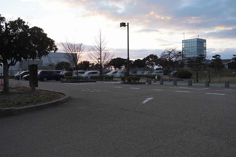 うたづ臨海公園の駐車場