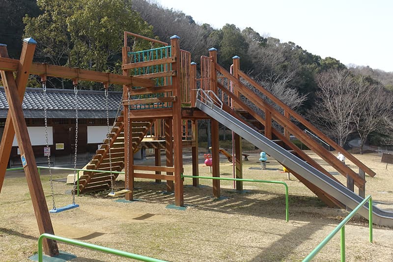 香川用水記念公園の遊具