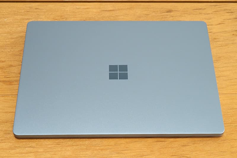 Surface Laptop Go 2 アイスブルー