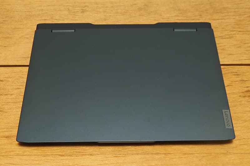 Lenovo IdeaPad Gaming 370iのカラー