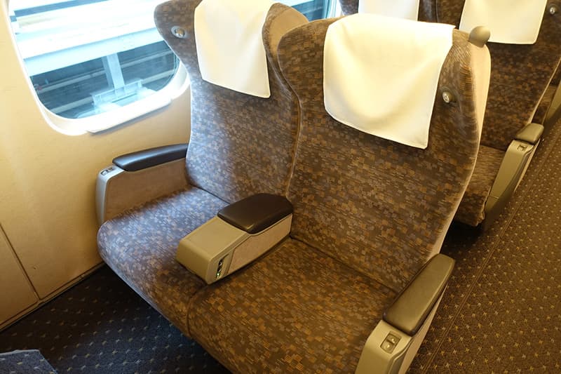 東海道新幹線のグリーン車の座席