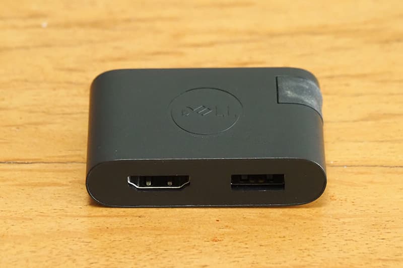 USB-C to USB-A v3.0とHDMI v2.0アダプター