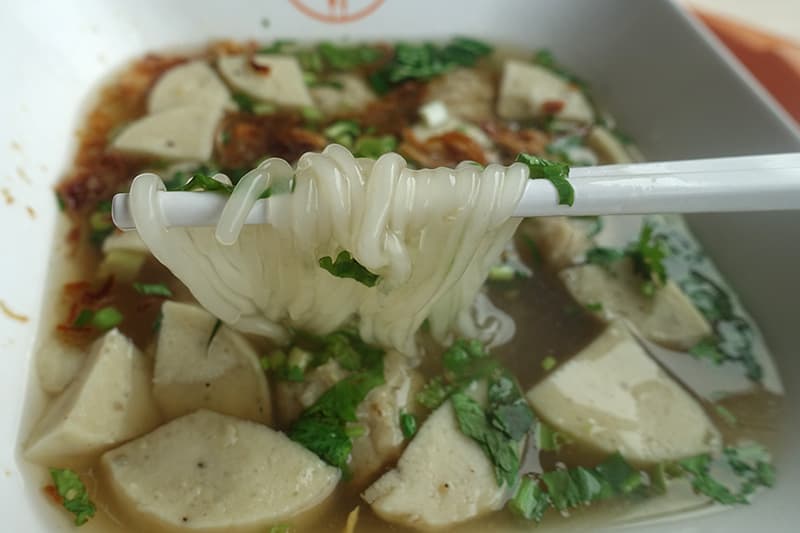 チュラロンコン病院のフードコートの麺料理