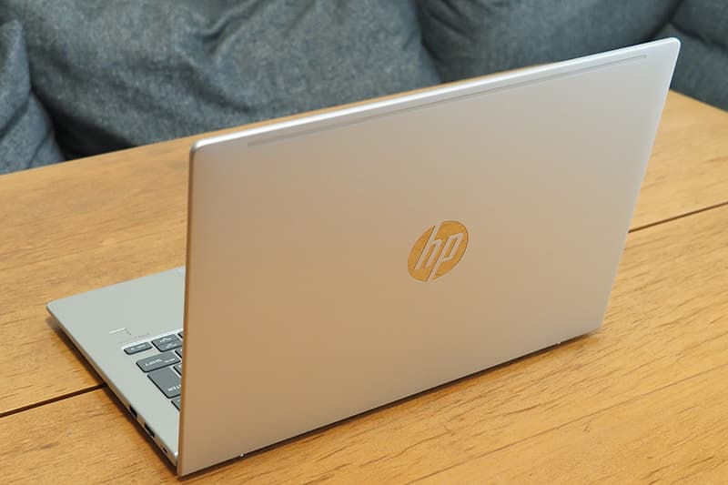 HP ProBook 445 G11のデザイン