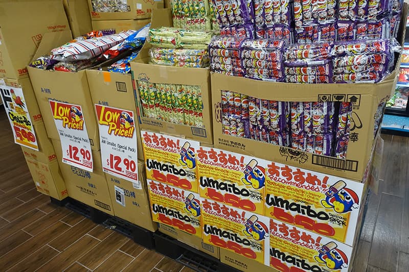 シンガポールのドンキホーテのお菓子