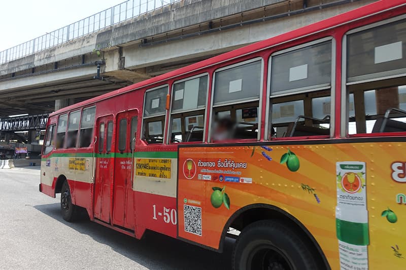 タイの路線バス