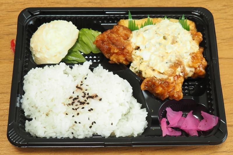 馳走菜のチキン南蛮弁当