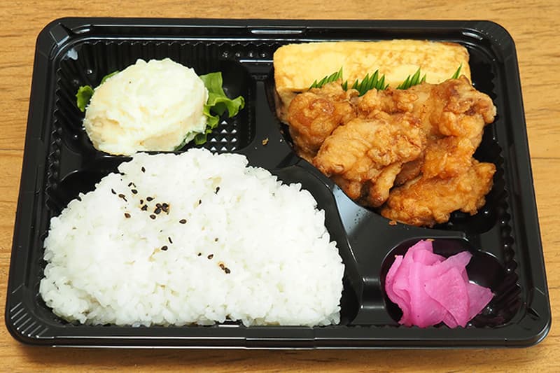 馳走菜の唐揚げ弁当