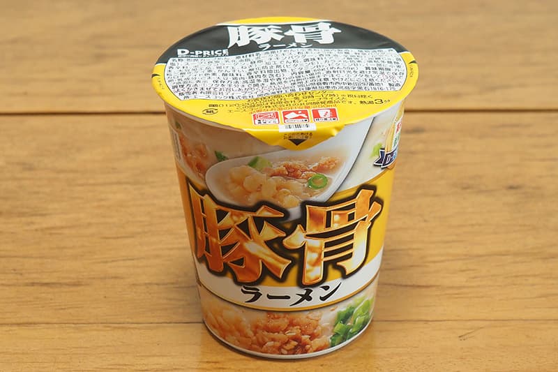 ラムーD-PRICEの豚骨ラーメン