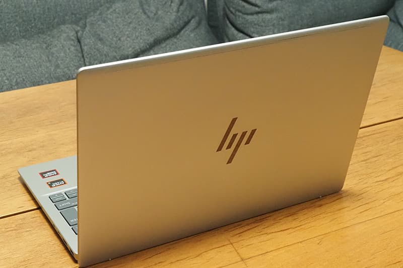 HP Pavilion Aero 13-bgのデザイン