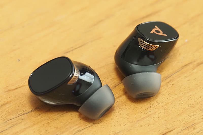 Poly Voyager Free 20