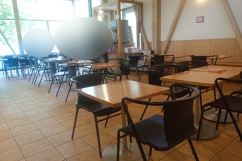 富良野チーズ工房のピッツア工房の店内