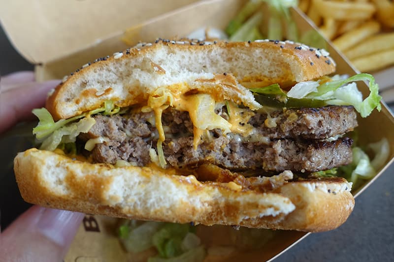 オーストラリアのマクドナルドのビッグアーチ