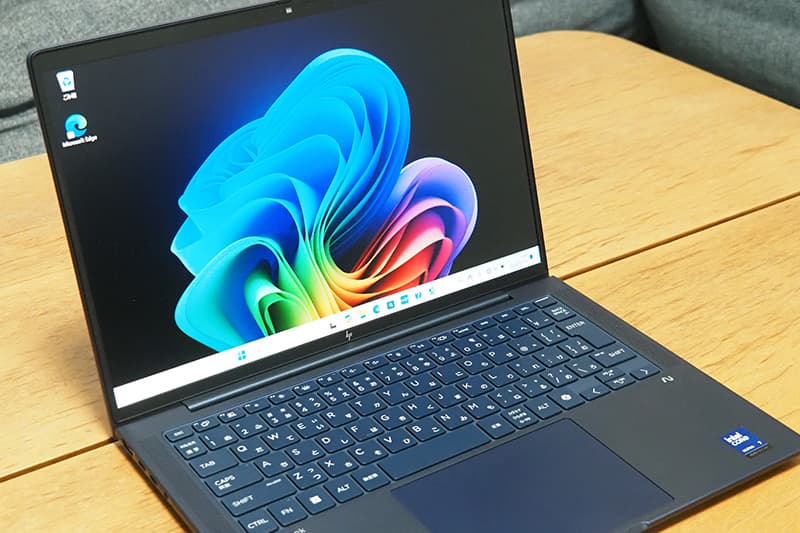HP EliteBook X G1i 14 AI