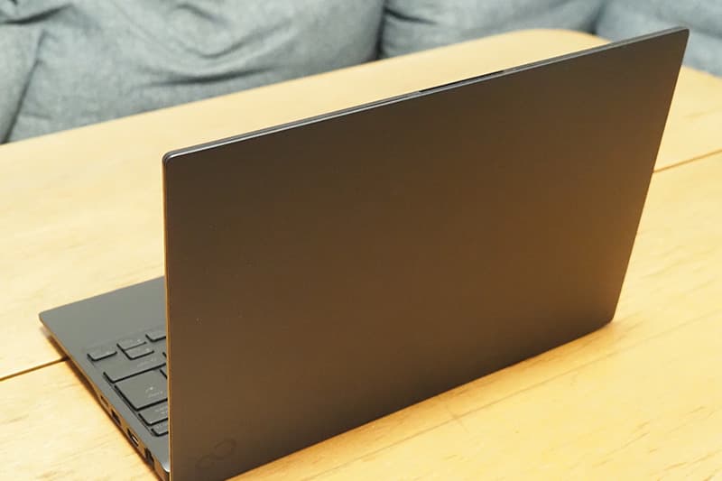 富士通 FMV WU5-K3のデザイン