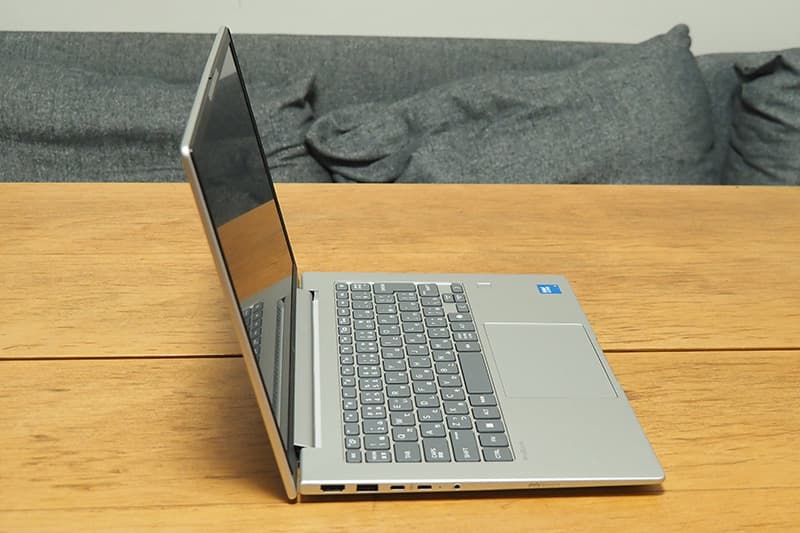 HP ProBook 4 G1iR 14の側面