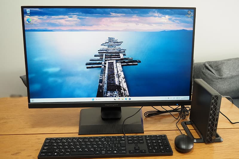 HP EliteDesk 8 Mini G1a Desktop PCを縦置き