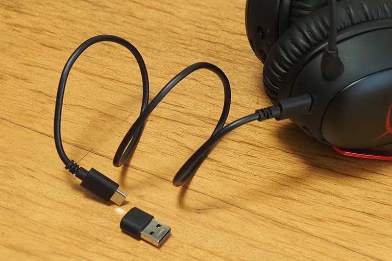 HyperX Cloud III Sの充電