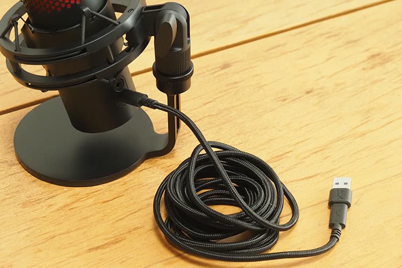 HyperX QuadCast 2の接続