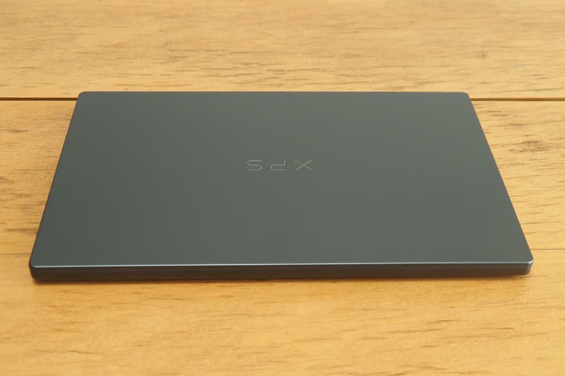 Dell XPS 14 DA14260のカラー