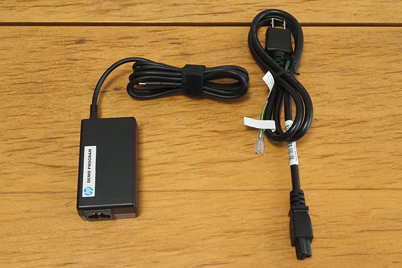 65W USB Type-C ACアダプター