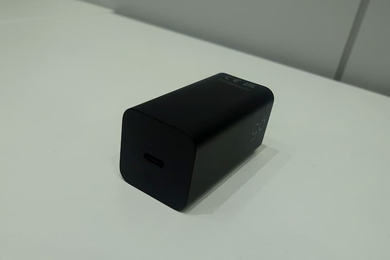 HP 65W USB Type‑C GaN ウォールマウント ACアダプター