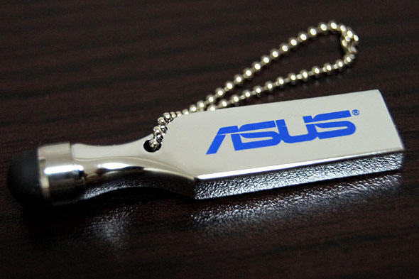 ASUS USBメモリー
